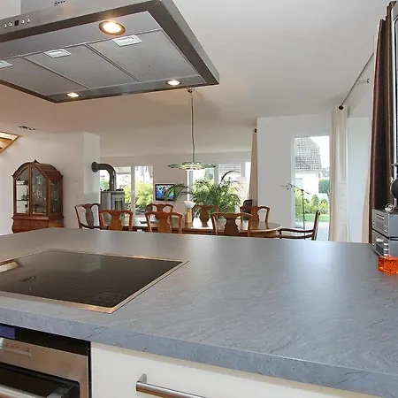 Gorch-fock-str 37 Gorch-fock-str 37 * Timmendorfer Strand