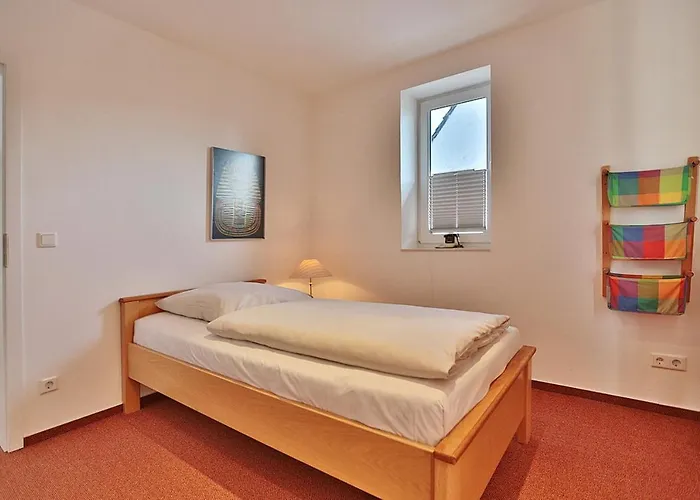 Gorch-fock-str 37 Gorch-fock-str 37 *